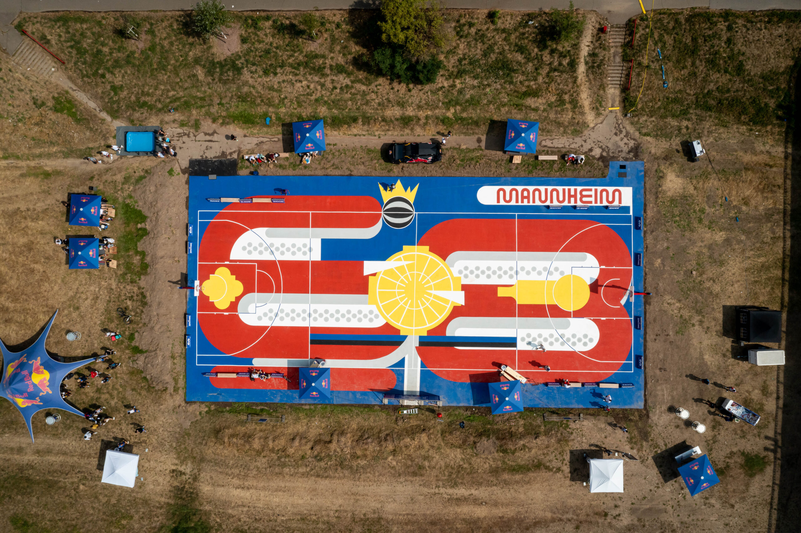 Mapei supplies products for Red Bull Half Court tournament