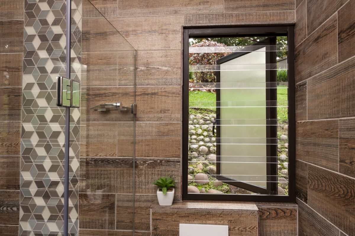 Customised kitchen and bathroom window security